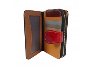 Многоцветно портмоне със закопчалка